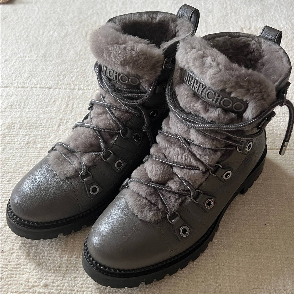 Jimmy Choo Logo Boot, Fully Fur Lined, combat with lug sole. Grey 37.5 like new